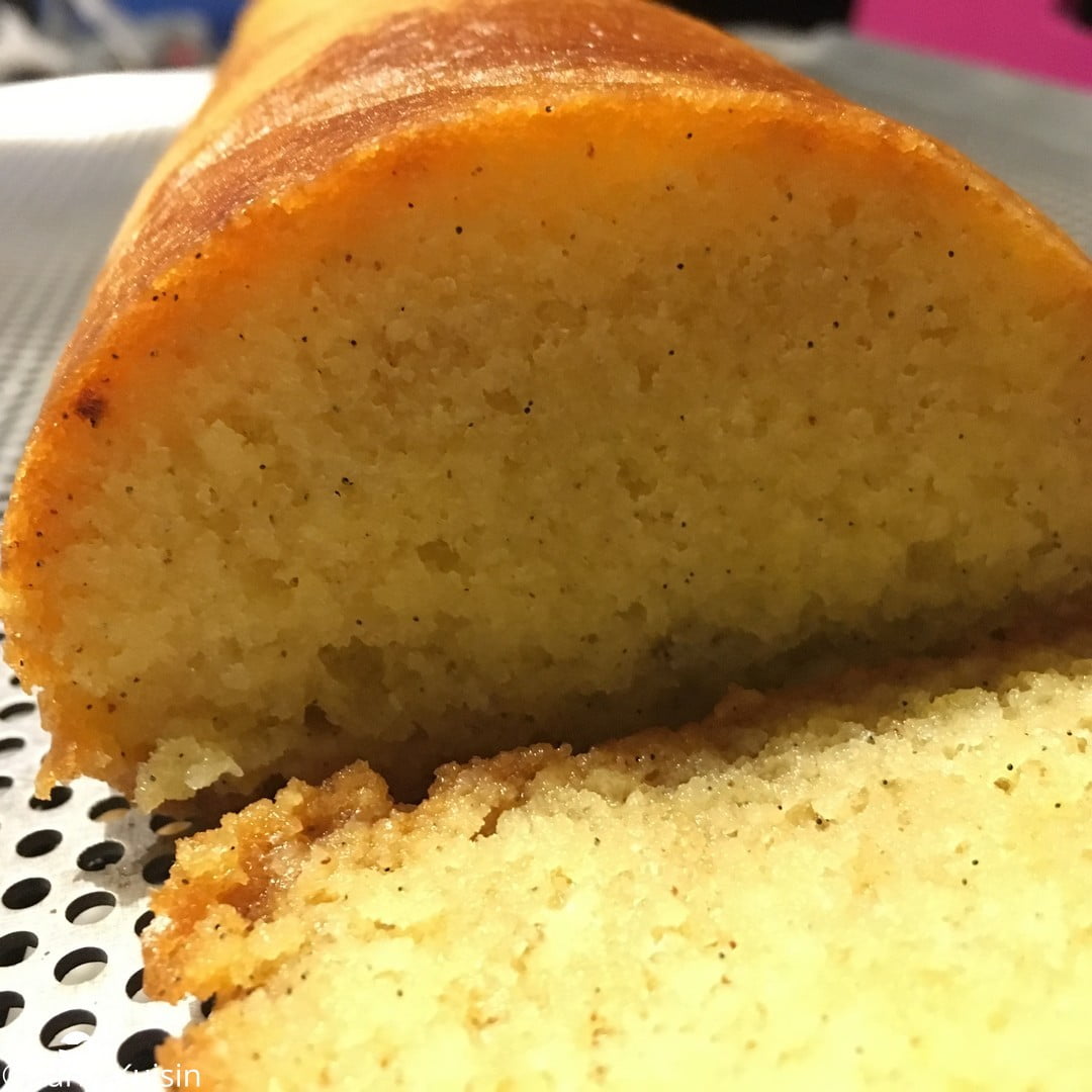 Cake vanille découpe