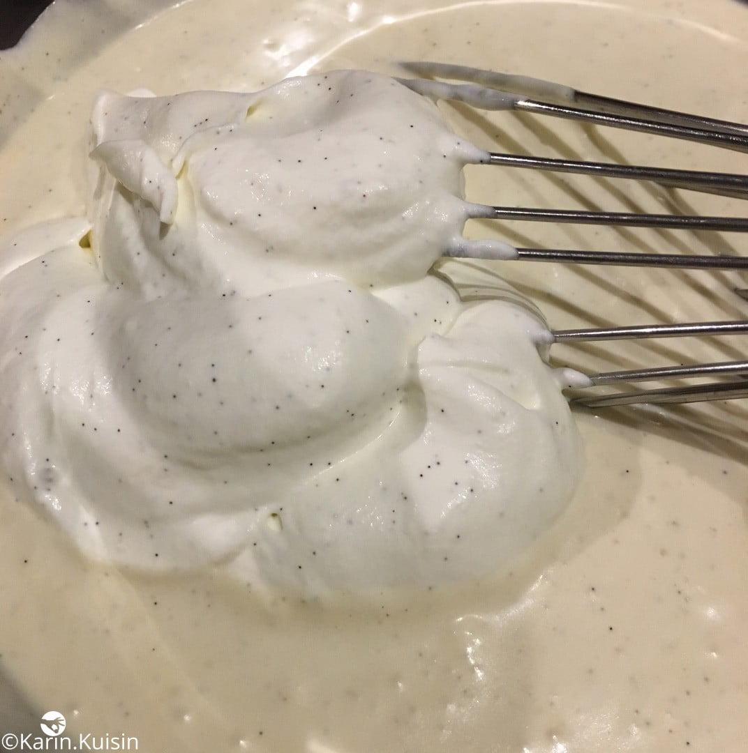 crème fouettée vanille anglaise mélanger