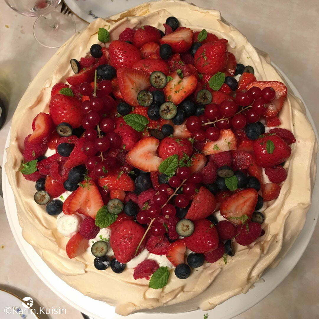 pavlova fruit rouge final