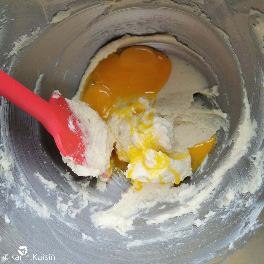 appareil sablé jaune d'oeuf ajouter