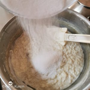 riz au lait sucre verser