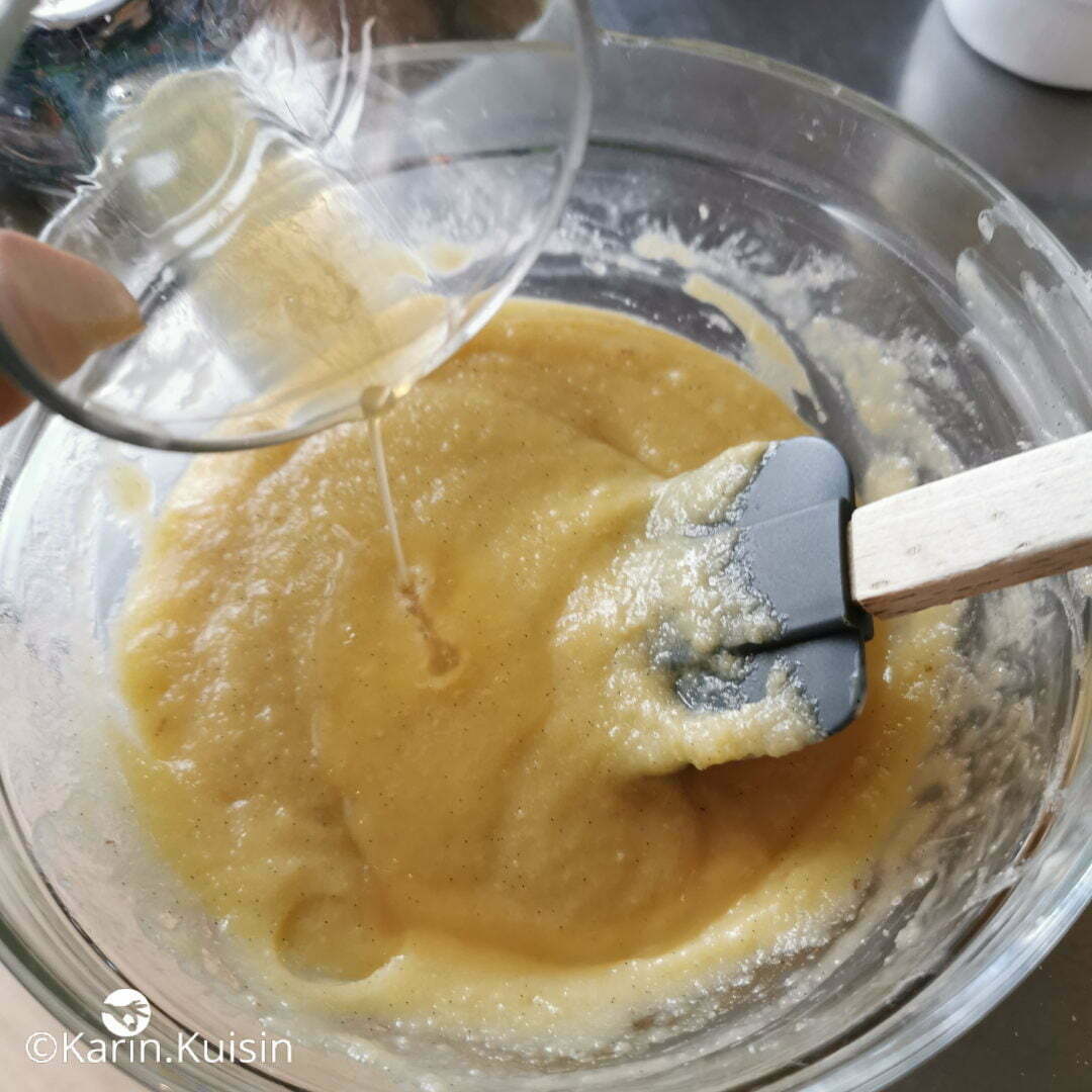 crème amande rhum verser