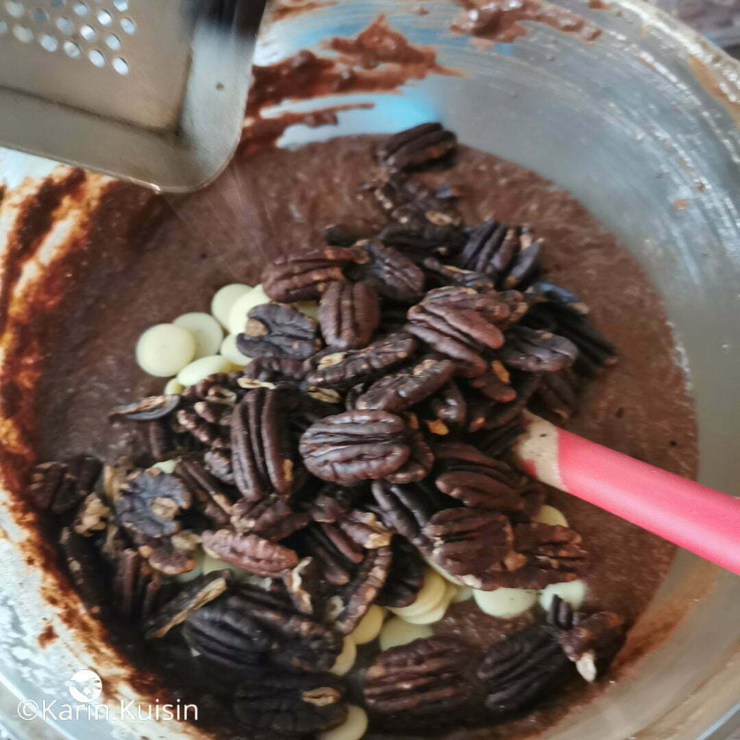 appareil brownie noix de pécan ajouter