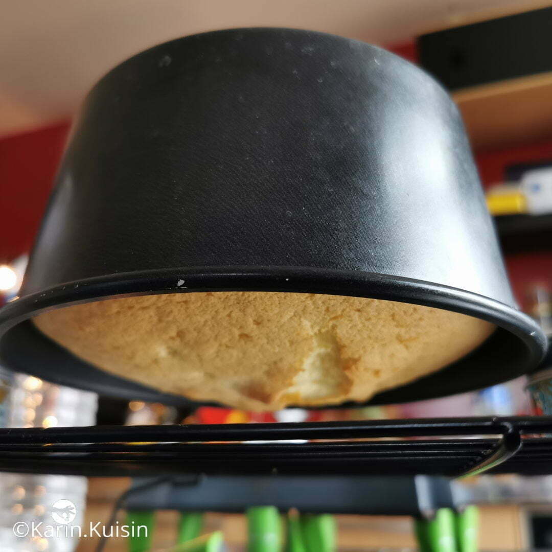 chiffon cake retourner