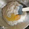 farine levure oeuf ajouter