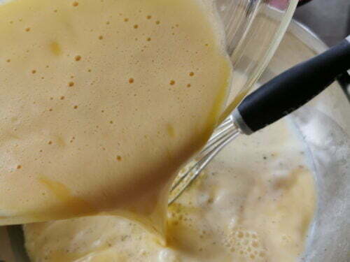 jaune oeuf sucre lait reverser