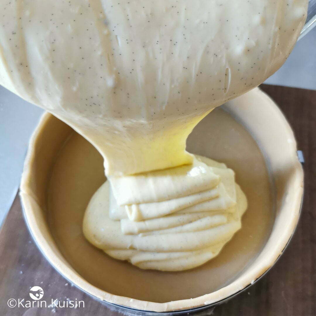 appareil flan fond pâte verser