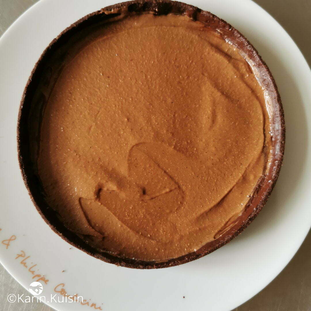 fond tarte chocolat gianduja lisser