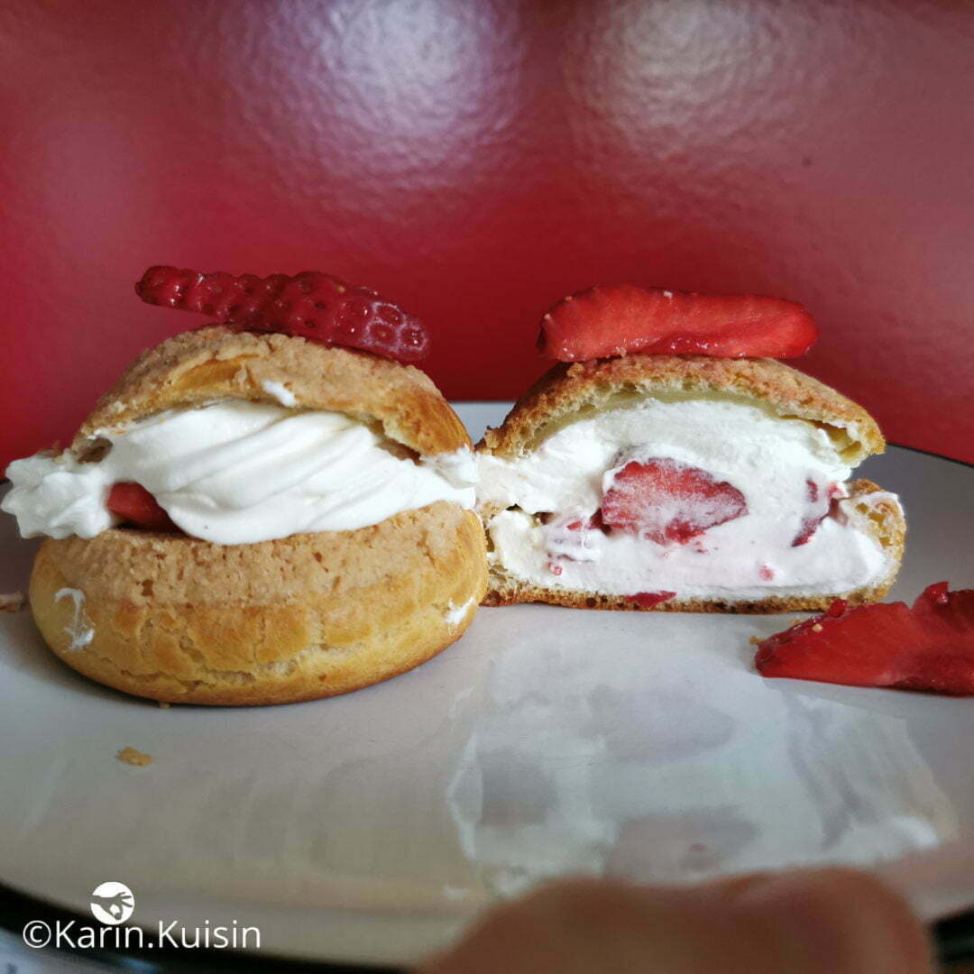 chou fraise chantilly final découpe