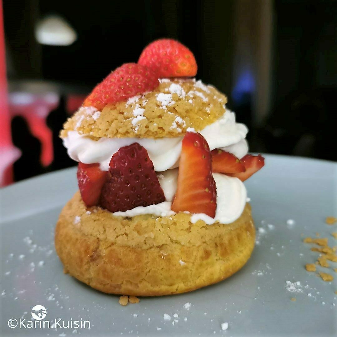 chou fraise chantilly final