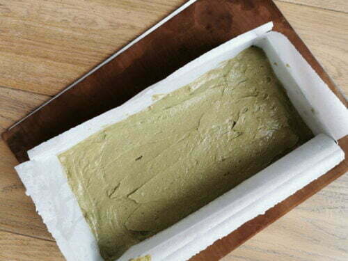 cake matcha cadre couler