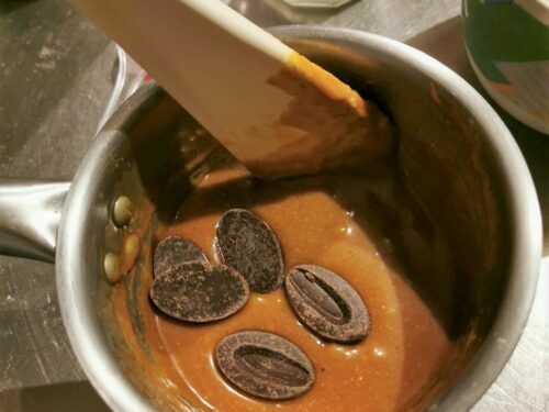 caramel praliné choclat ajouter