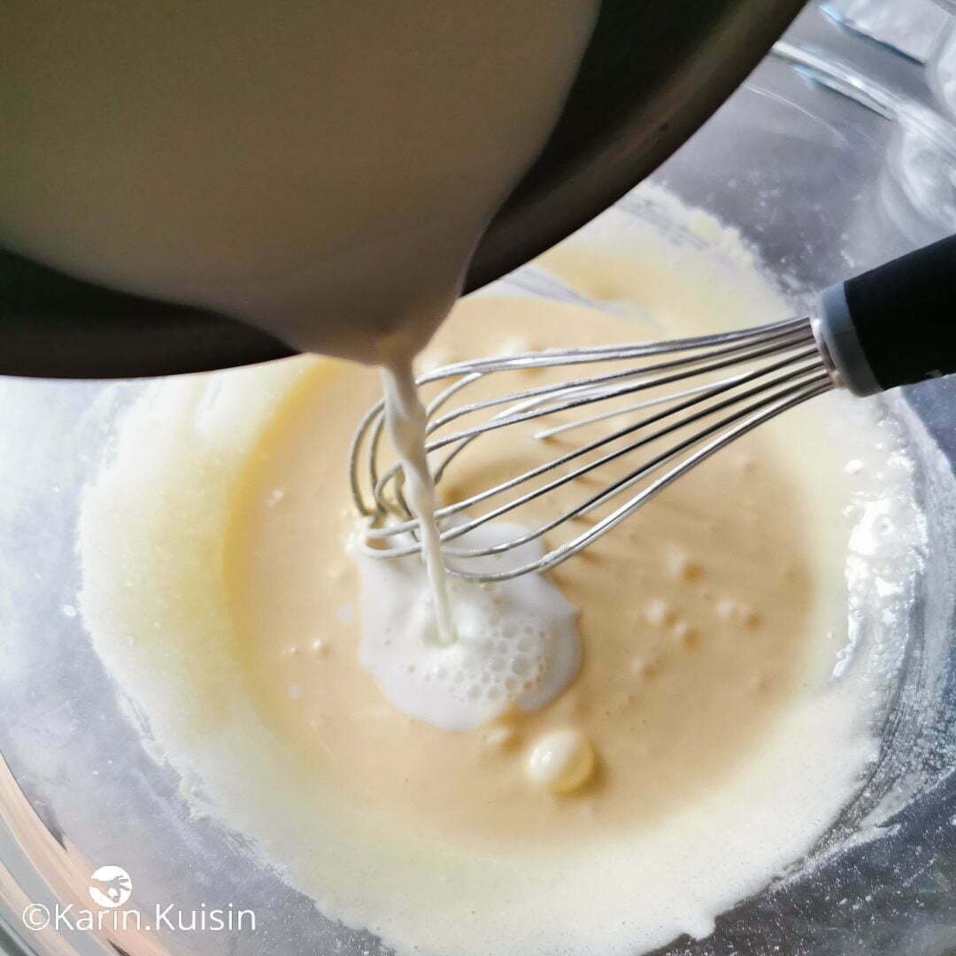 oeuf sucre fécule lait verser