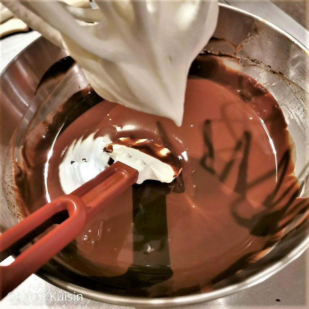 chocolat crème fouettée ajouter