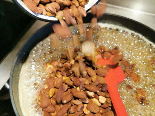sirop amande pistache verser