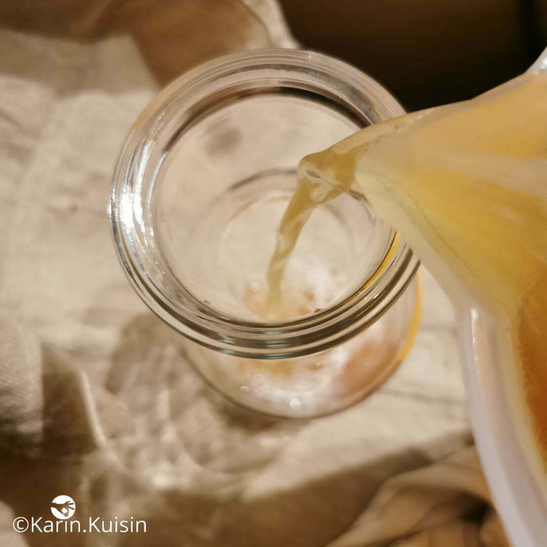 kombucha bouteille verser