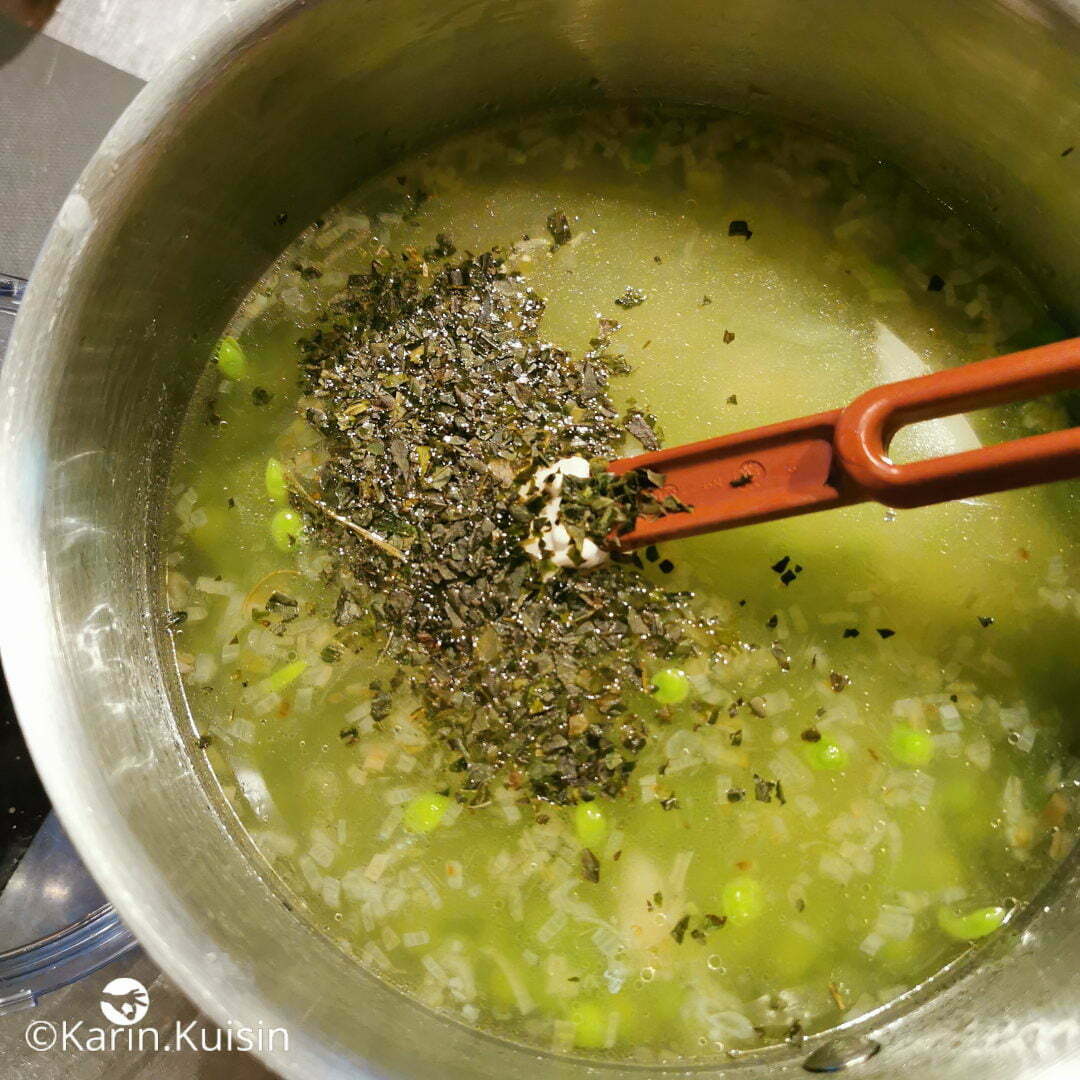 velouté petit pois basilic ajouter