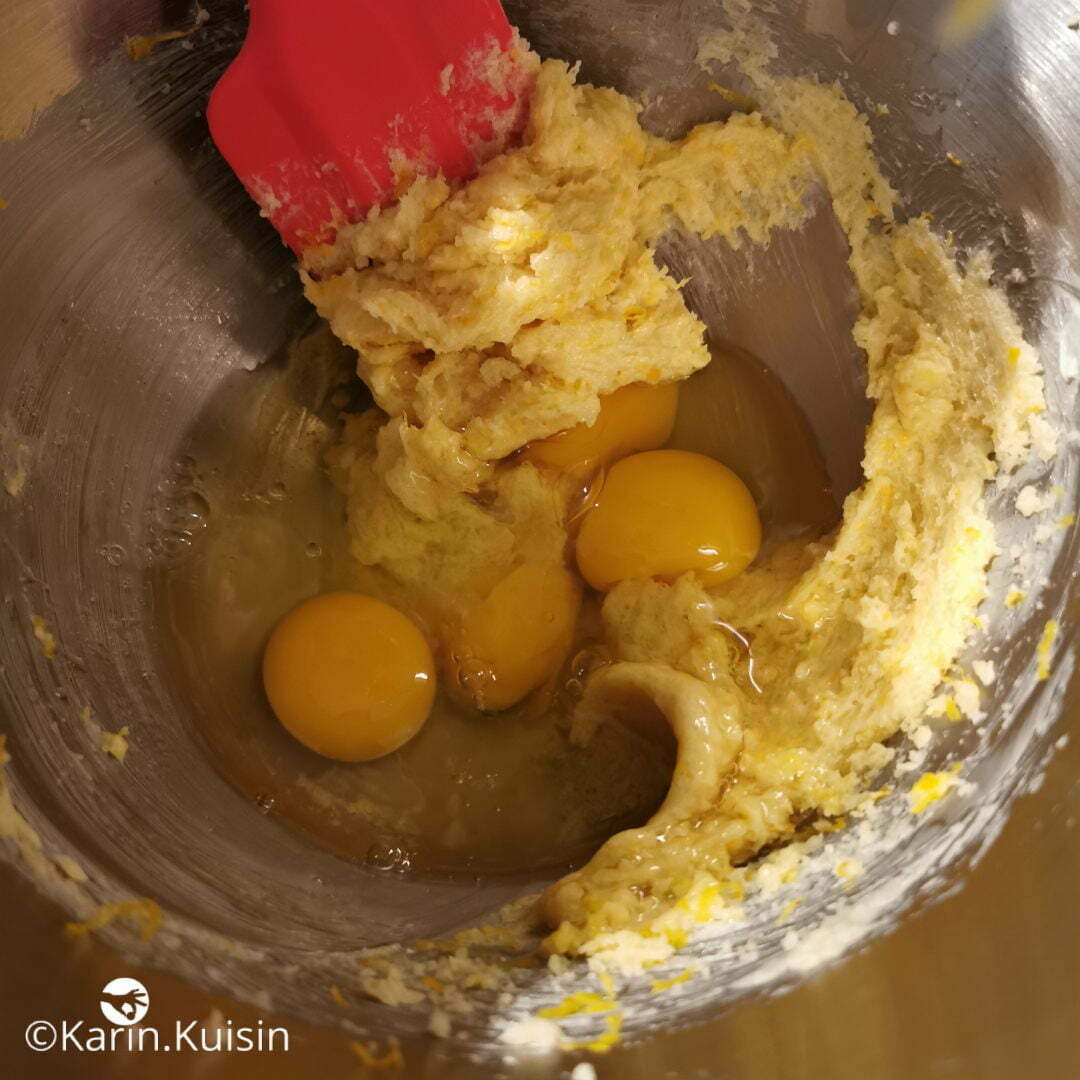 appareil cake oeuf ajouter