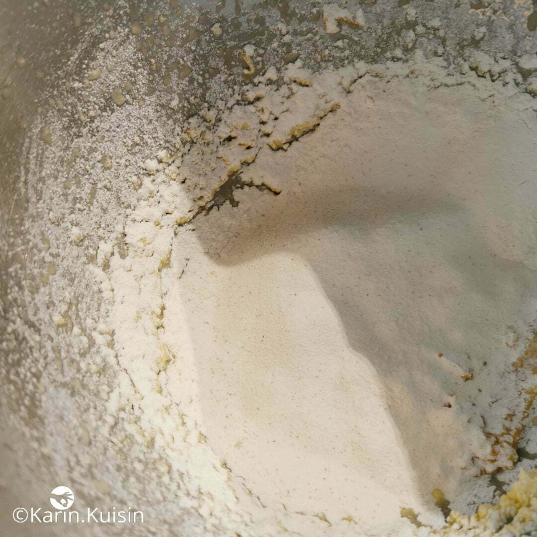 appareil cake farine tamiser