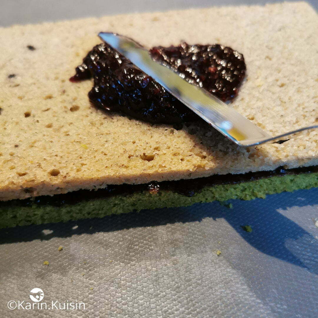 montage cake damier compotée étaler