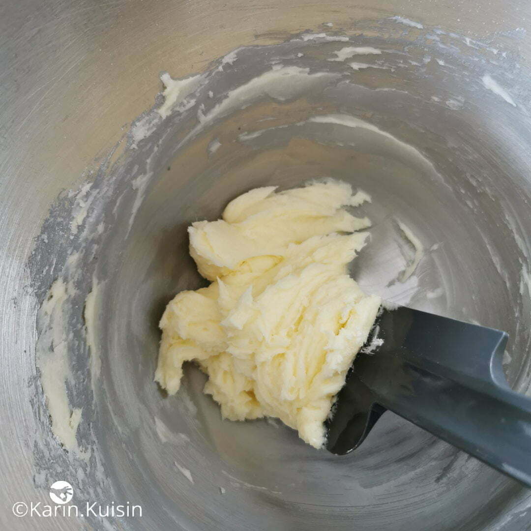 beurre pommade sucre glace crémer