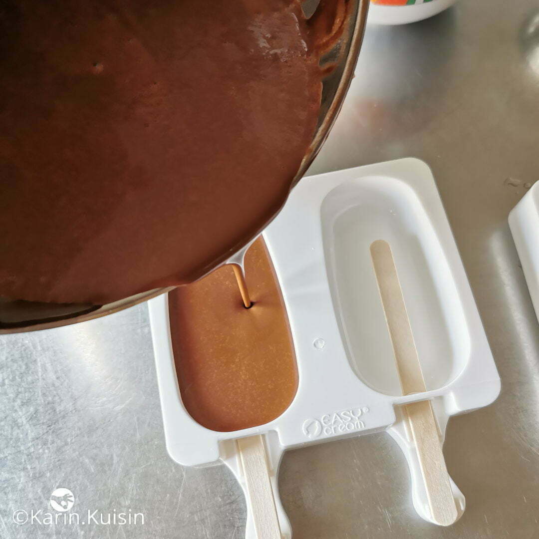 appareil glace chocolat verser