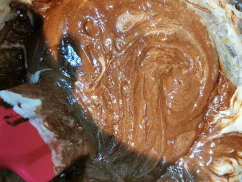 oeuf chocolat mélanger