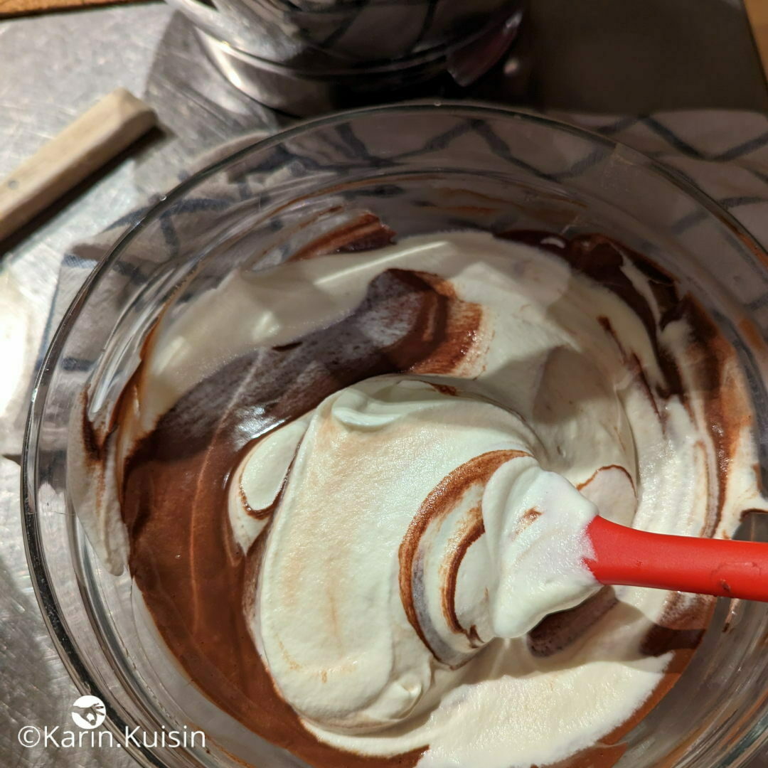 chocolat crème fouettée mélanger