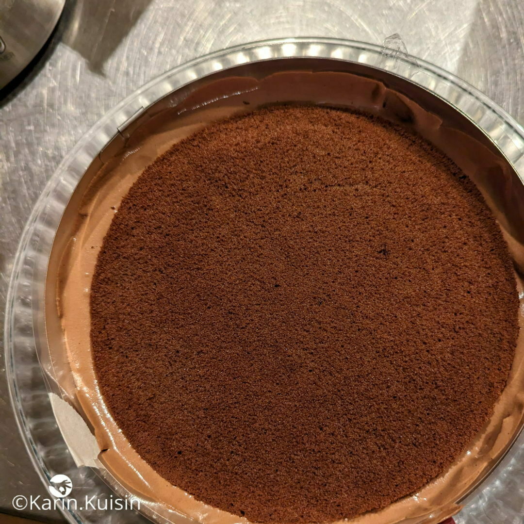 entremet biscuit poser