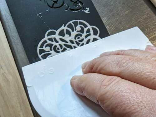 dentelle racler