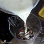 chocolat lait verser