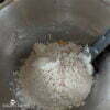 beurre sucre oeuf farine ajouter