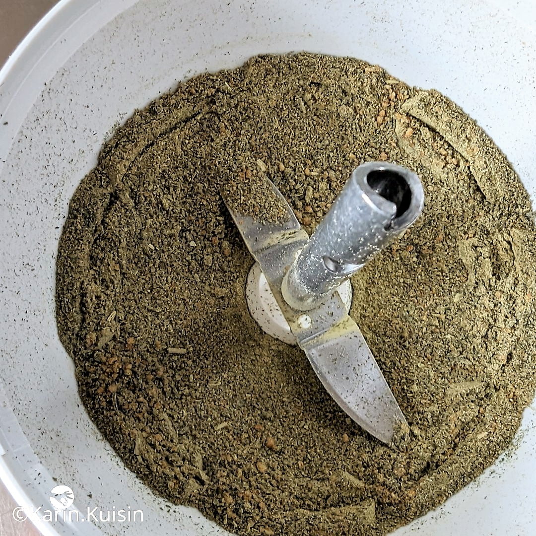 thé genmaicha poudre broyer