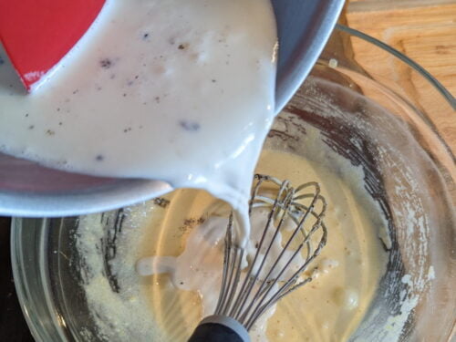 oeuf sucre fécule lait verser