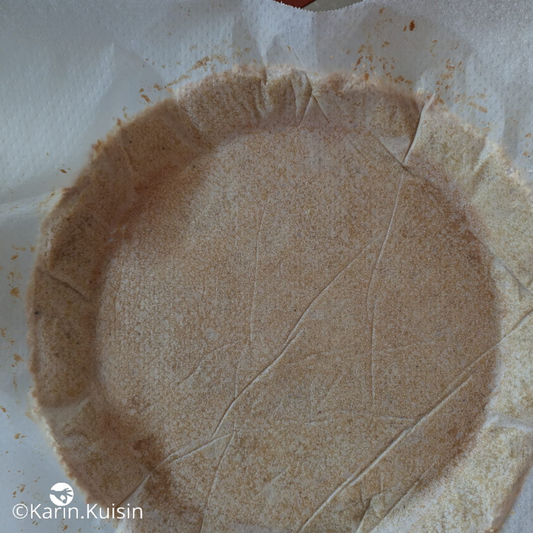 fond tarte renversé cuisson à blanc retourner