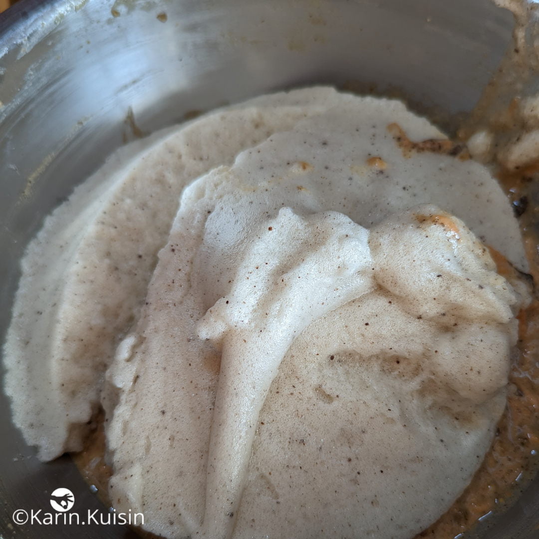 appareil carrot cake blanc oeuf ajouter