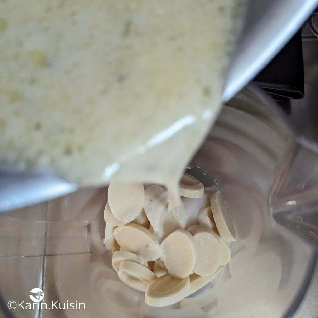 crème vanille beurre cacao sucre inverti chocolat blanc verser