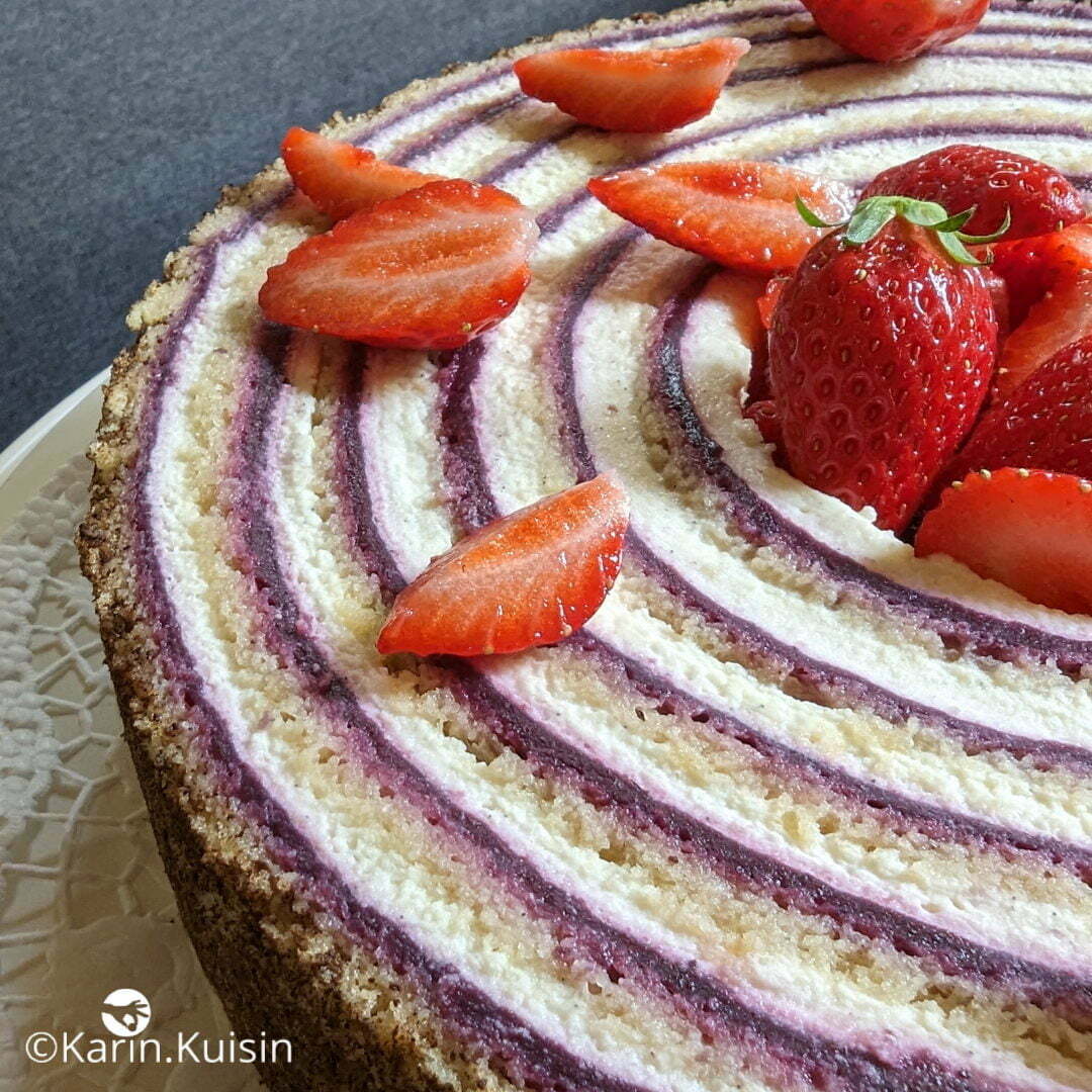 Fraisier enroulé fraise décorer