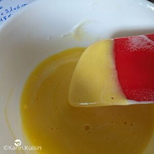 blanc monté jaune mélanger astuce