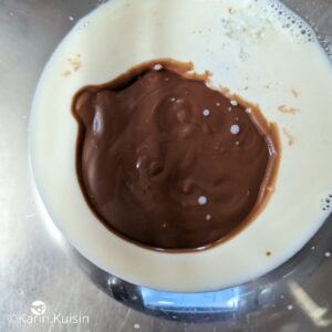lait tiède gélatine chocolat ajouter