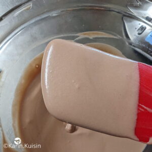 mousse chocolat lait mélanger