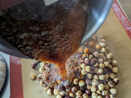 noisette caramel verser