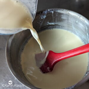 lait trimoline crème verser