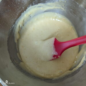 oeuf sucre huile farine mélanger