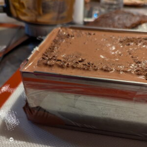 brownie poser