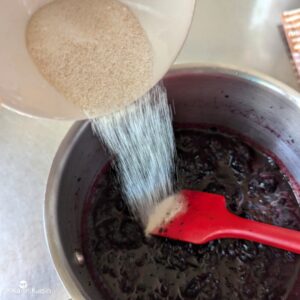 compotée cerise noire sucre pectine verser