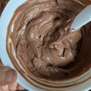 ganache crème froide mélanger