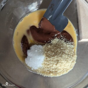 ganache chocolat poudre amande oeuf sucre ajouter