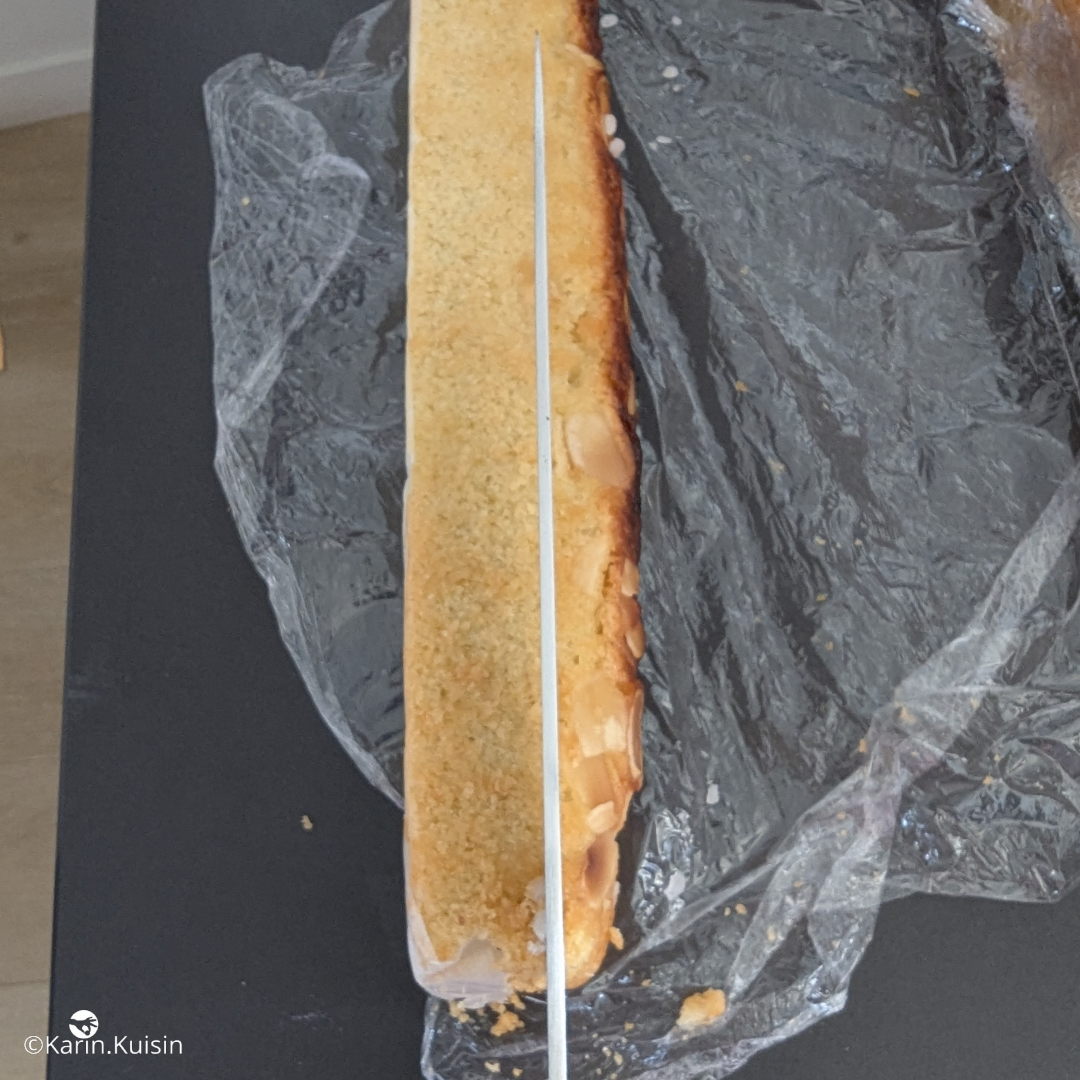 cake couper